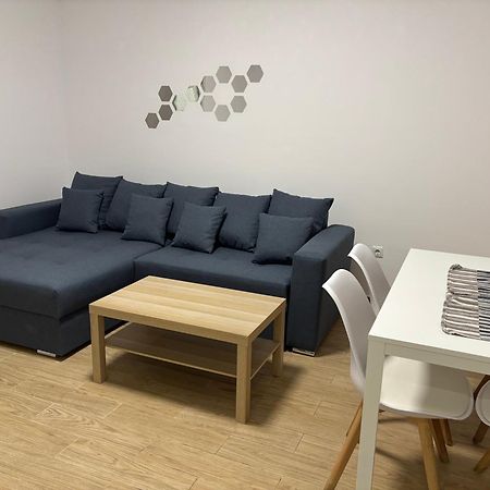 Militari Comfort Apartment Roşu Zewnętrze zdjęcie