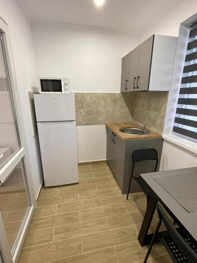 Militari Comfort Apartment Roşu Zewnętrze zdjęcie